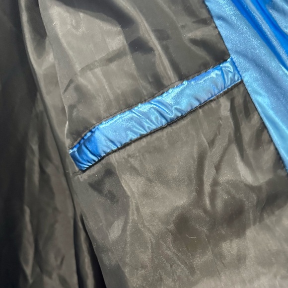 White Mark Metallic Blue Puffer 2x - Picture 7 of 8